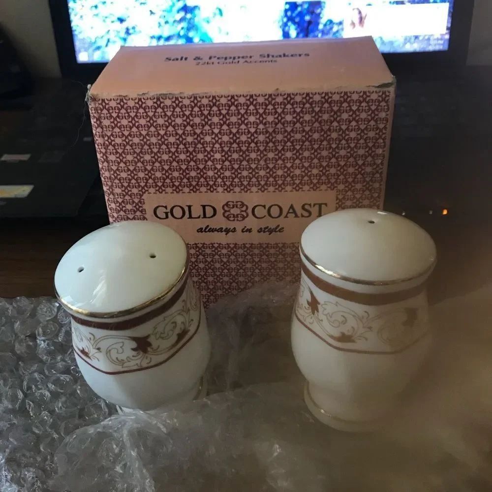 Gold Coast 22kt Gold Accents Salt & Pepper Shakers